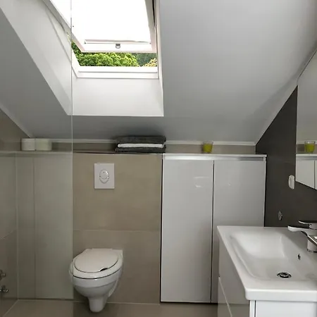 Apartment Ucka *